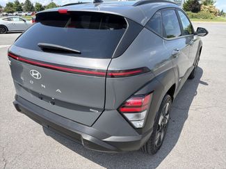 Used 2025 Hyundai Kona SEL AWD/4WD video 3
