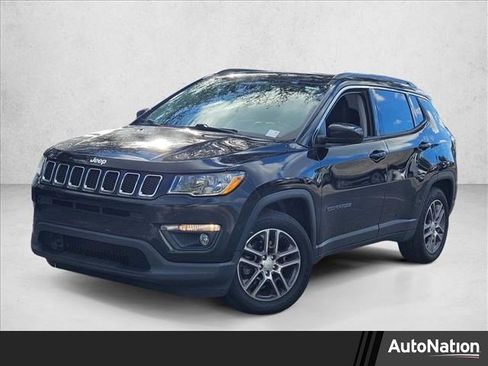 Used 2020 Jeep Compass Latitude image 1