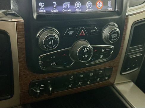 Used 2013 RAM 3500 Laramie w/ Convenience Group image 18