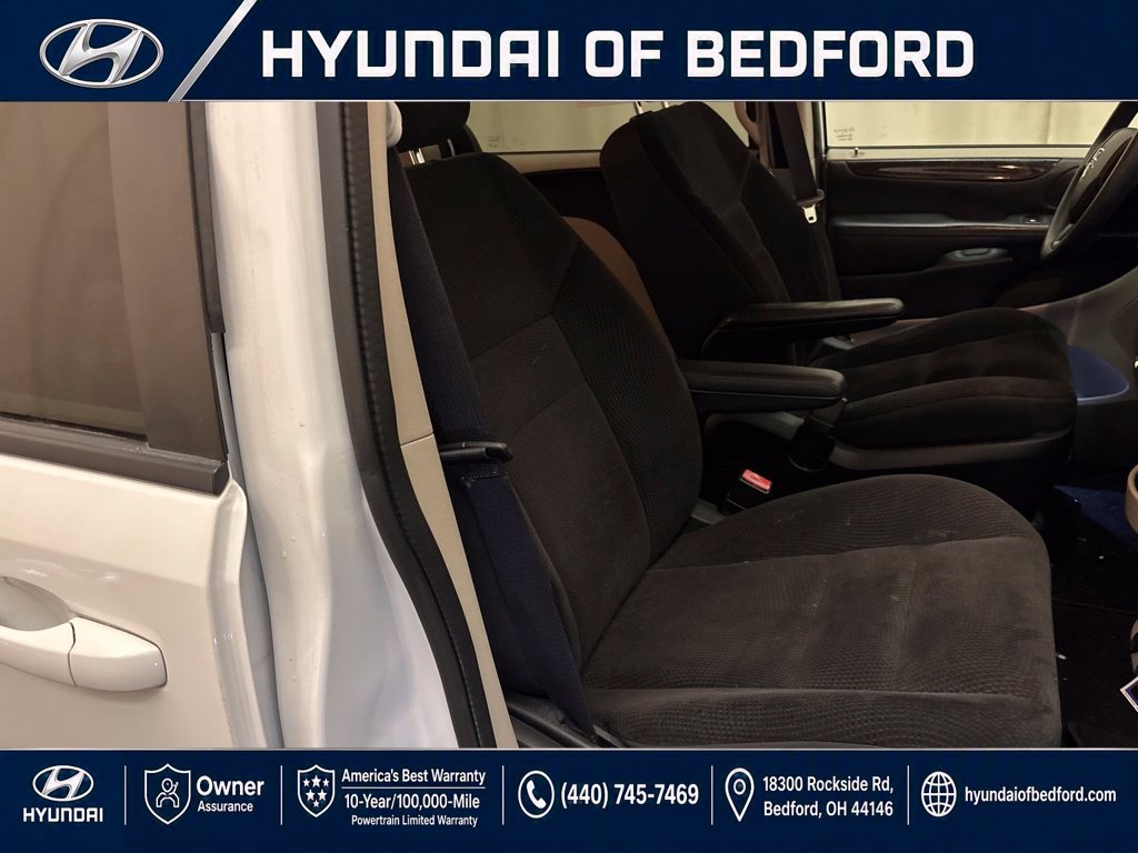 Used 2018 Dodge Grand Caravan SE w/ UConnect Hands-Free Group FWD image 23