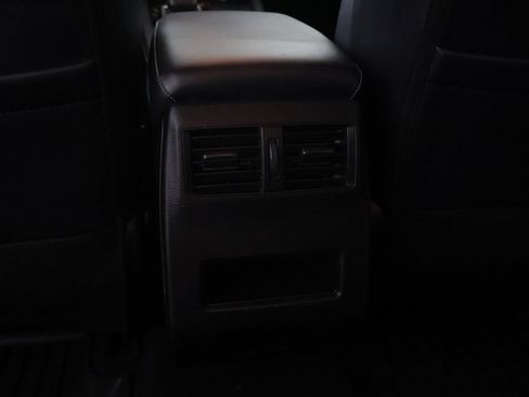 Used 2024 Mitsubishi Outlander SE FWD image 46