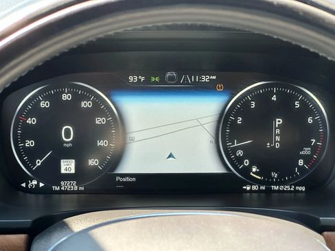 Used 2018 Volvo S90 T6 Inscription w/ Convenience Package image 40