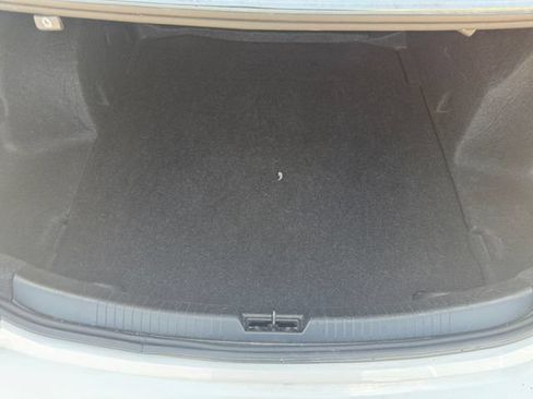 Used 2024 Chevrolet Malibu LT FWD image 12