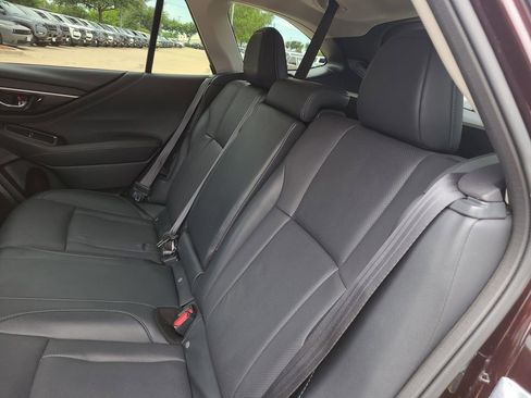 Used 2023 Subaru Outback Limited AWD/4WD image 11