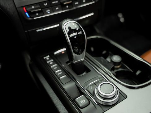 Used 2017 Maserati Ghibli RWD image 55