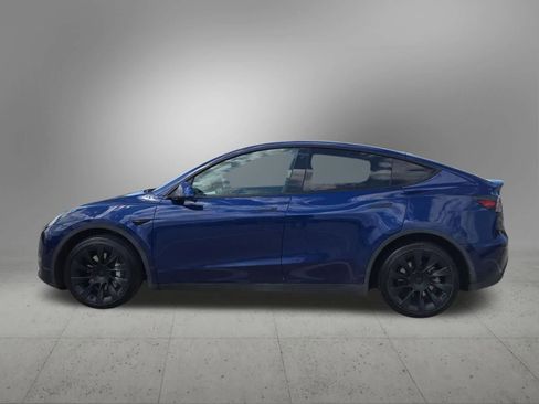 Used 2020 Tesla Model Y Long Range image 3