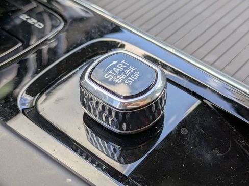 Used 2023 Volvo S60 B5 Core w/ Protection Package Premier image 39