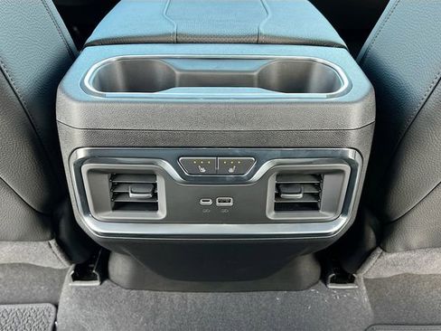 New 2026 GMC Sierra 2500 Denali w/ Denali Reserve Package image 18