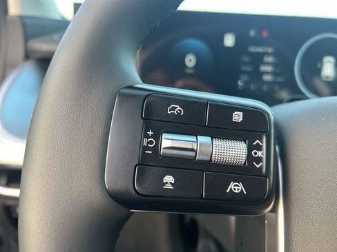 New 2026 Hyundai Ioniq 9 SE image 16