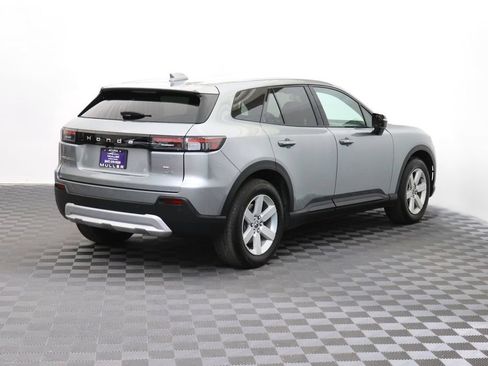 Used 2024 Honda Prologue EX image 9
