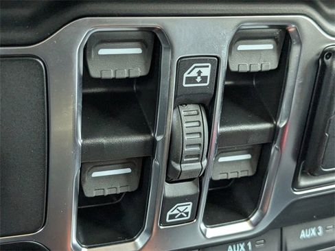 New 2026 Jeep Wrangler Unlimited Rubicon image 25