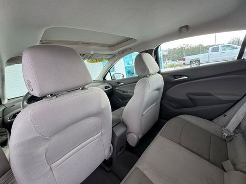 Used 2017 Chevrolet Cruze LT w/ Sun And Sound Package image 21