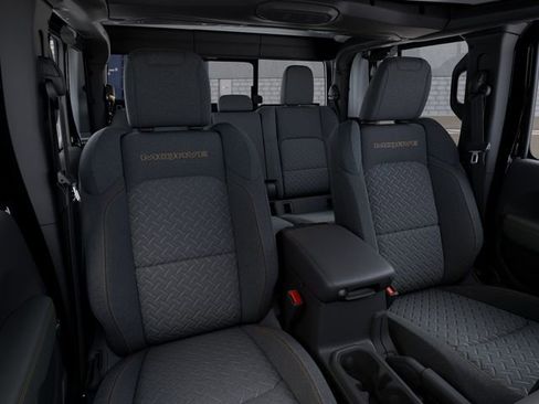 New 2026 Jeep Gladiator Mojave image 16