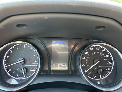 Used 2023 Toyota Camry SE image 18