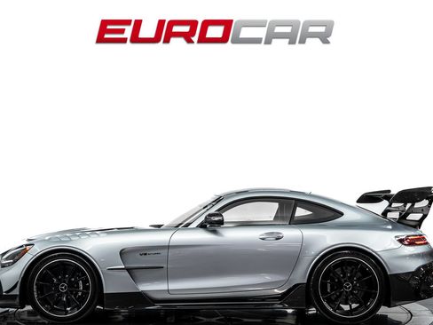 Used 2021 Mercedes-Benz AMG GT Black Series image 2