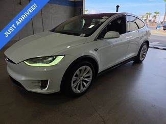 Used 2018 Tesla Model X 75D AWD/4WD video 1