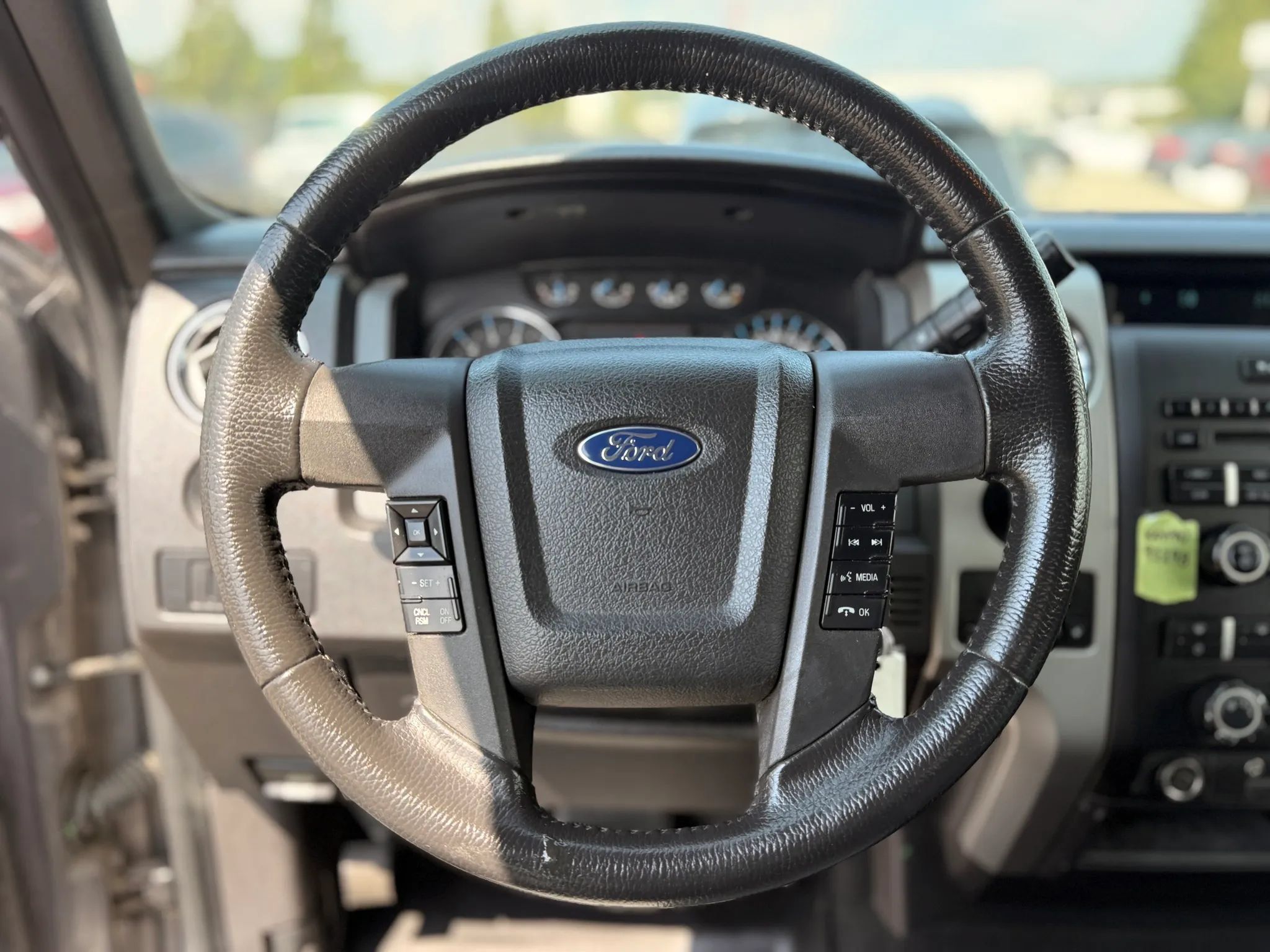 Used 2011 Ford F150 XLT w/ XLT Chrome Pkg AWD/4WD image 24