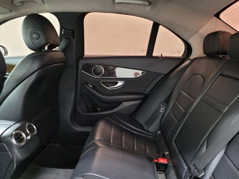 Used 2015 Mercedes-Benz C 300 Sedan image 18