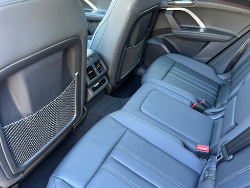 New 2025 Audi Q5 Premium Plus w/ Premium Plus image 11