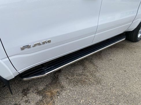 Used 2026 RAM 1500 Big Horn AWD/4WD image 33