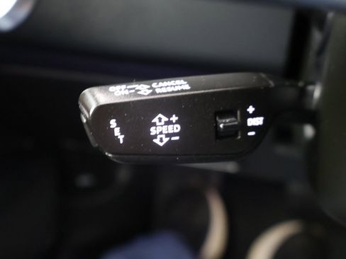 Used 2022 Audi A6 Premium Plus image 46