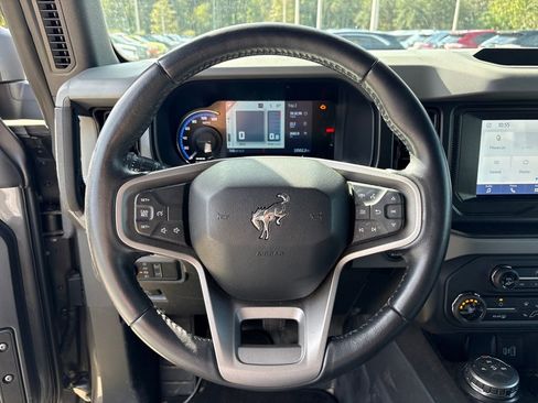 Certified 2021 Ford Bronco Black Diamond image 18