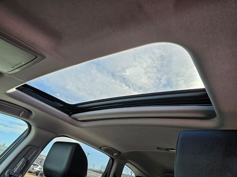 Used 2019 Honda CR-V Touring image 26