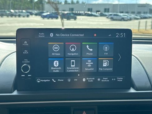 Used 2025 Honda Pilot Elite image 23