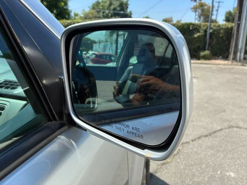 Used 2005 Honda Pilot EX-L image 18