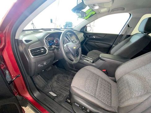 Used 2024 Chevrolet Equinox LT w/ LPO, Floor Liner Package FWD image 27