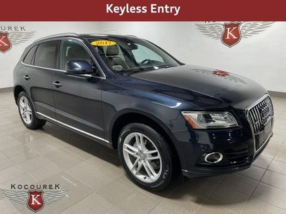 Used 2017 Audi Q5 2.0T Premium Plus w/ Technology Package