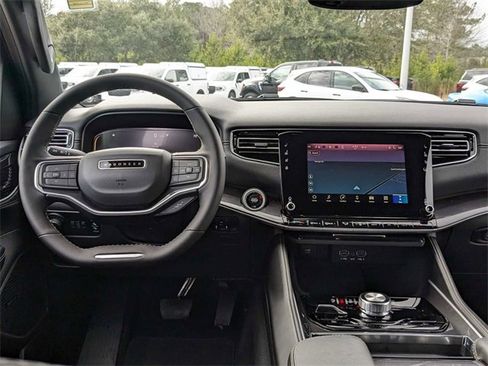 New 2024 Jeep Wagoneer 4WD w/ Premium Group I image 26