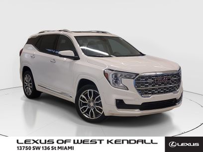 Used 2022 GMC Terrain Denali w/ Denali Premium Package