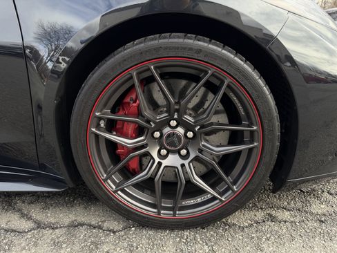 Used 2023 Chevrolet Corvette Z06 image 11