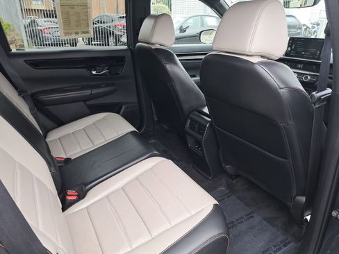 Used 2023 Honda CR-V Sport Touring image 11