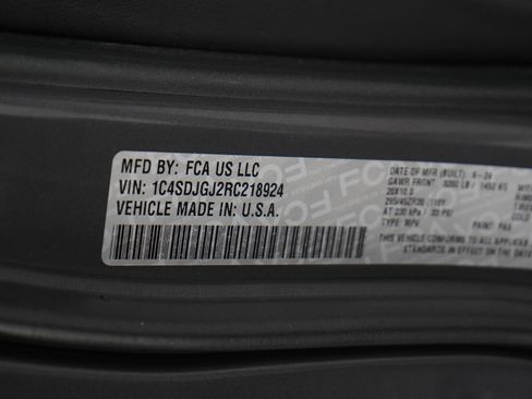 Used 2024 Dodge Durango SRT AWD/4WD image 32