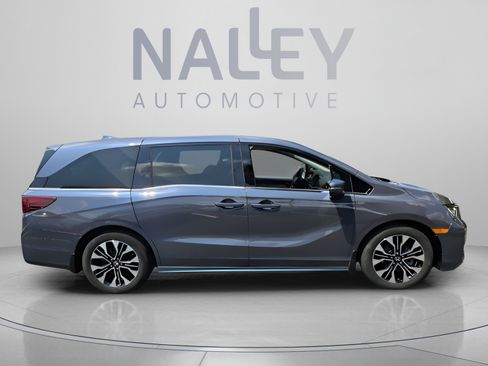 Used 2025 Honda Odyssey Elite image 5