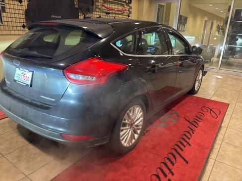 Used 2015 Ford Focus Titanium image 8