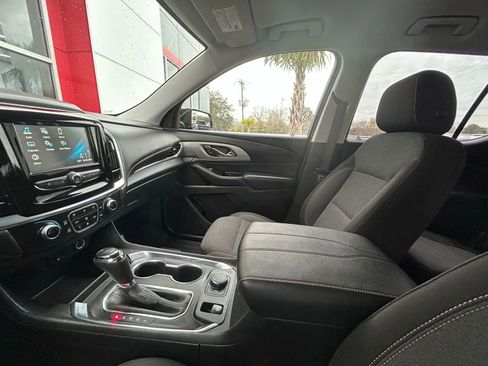 Used 2018 Chevrolet Traverse LS image 15