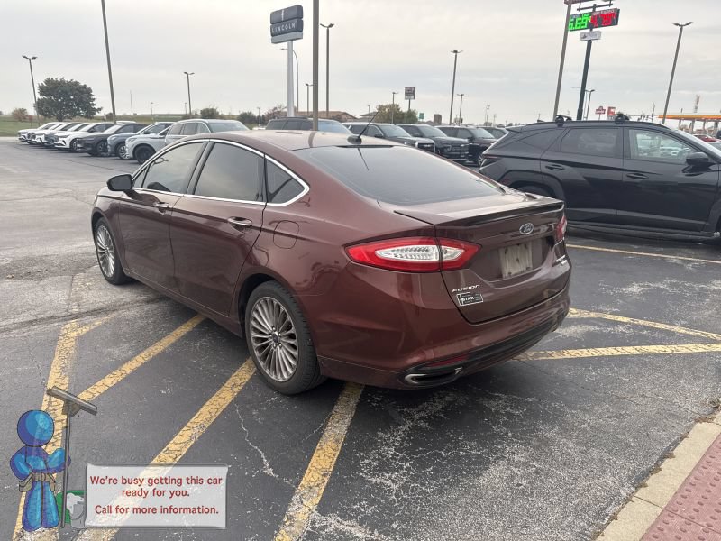 Used 2016 Ford Fusion Titanium FWD image 3