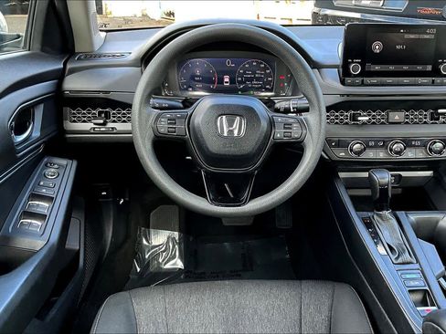 Used 2024 Honda Accord EX image 6