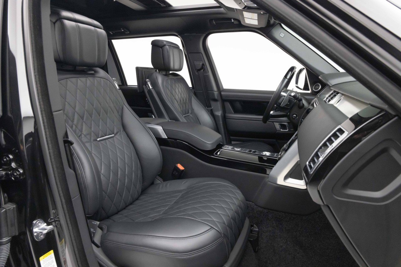 Used 2020 Land Rover Range Rover LWB SV Autobiography AWD/4WD image 4