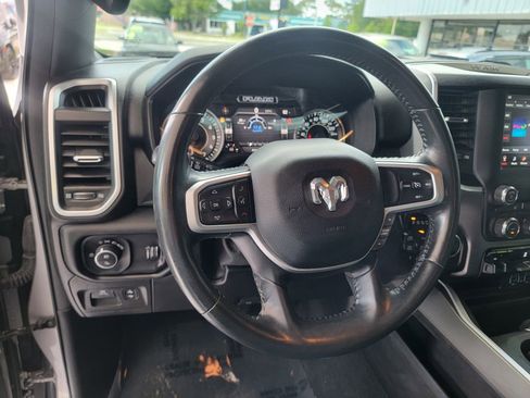 Used 2021 RAM 1500 Big Horn AWD/4WD image 16