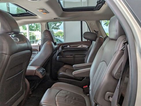 Used 2014 Buick Enclave Leather FWD image 7