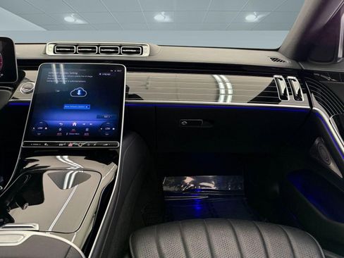 Used 2023 Mercedes-Benz S 580 4MATIC Sedan image 26