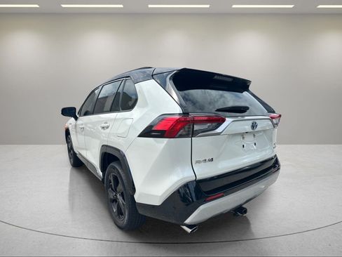 Used 2019 Toyota RAV4 XSE AWD/4WD image 3
