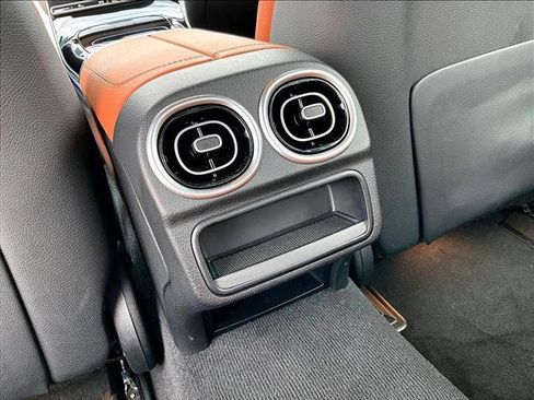 Used 2023 Mercedes-Benz C 300 C 300 image 25