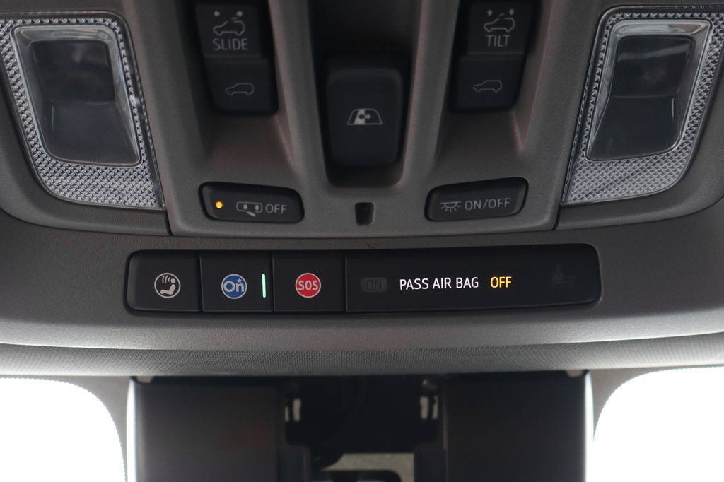 Used 2024 Chevrolet Silverado 3500 LTZ w/ LTZ Plus Package AWD/4WD image 33