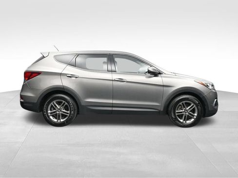 Used 2018 Hyundai Santa Fe Sport FWD image 6