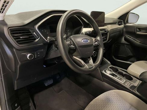 Used 2022 Ford Escape SE image 15